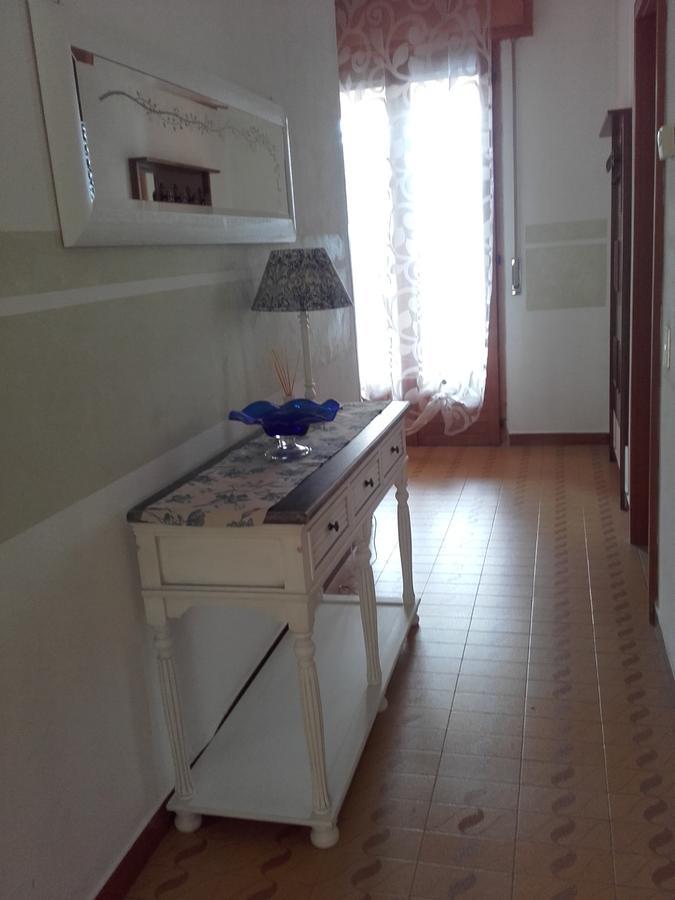 Casa Palmira Apartment Brenzone sul Garda Luaran gambar